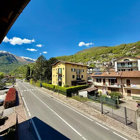 Apartment Casa Ai Platani *
